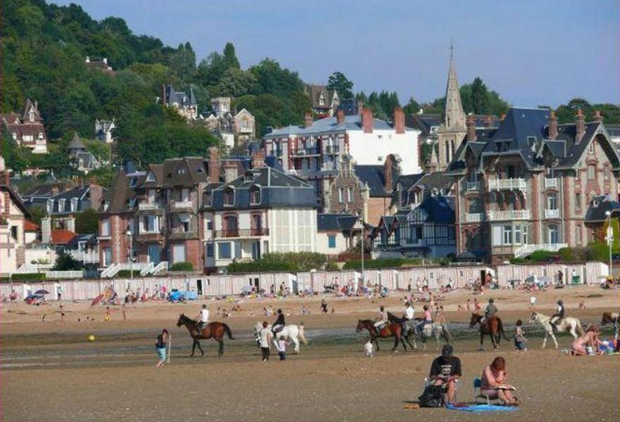 La Maison D'Emilie Houlgate Eksteriør bilde